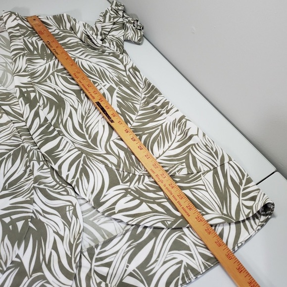 Chicos Travelers Women Leaf Cardigan Size 3 US 16 18 White Green Slinky Stretchy - Picture 11 of 12